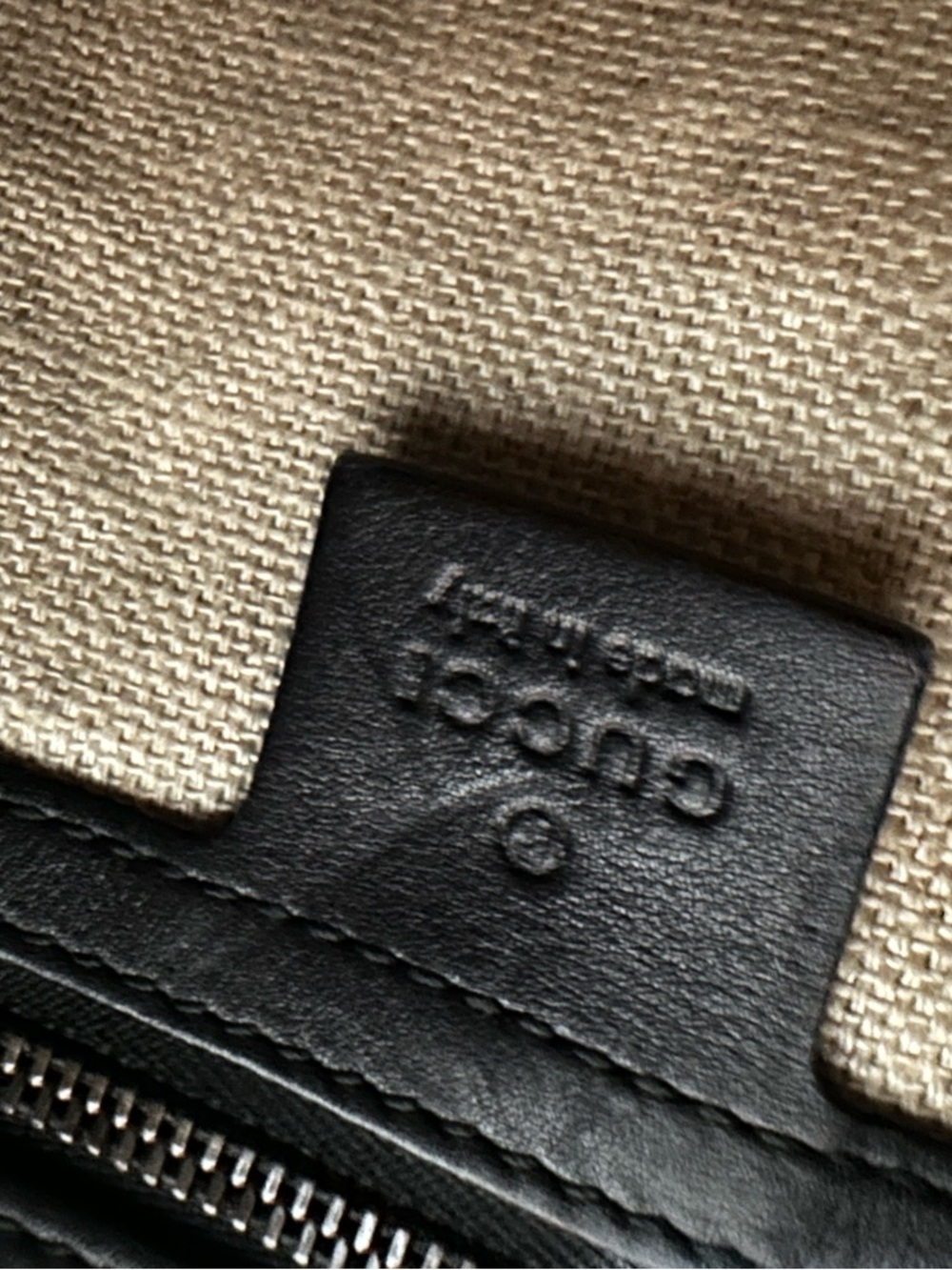Gucci Black Leather Shoulder Bag with Gold Hardware - Picture 11 of 13
